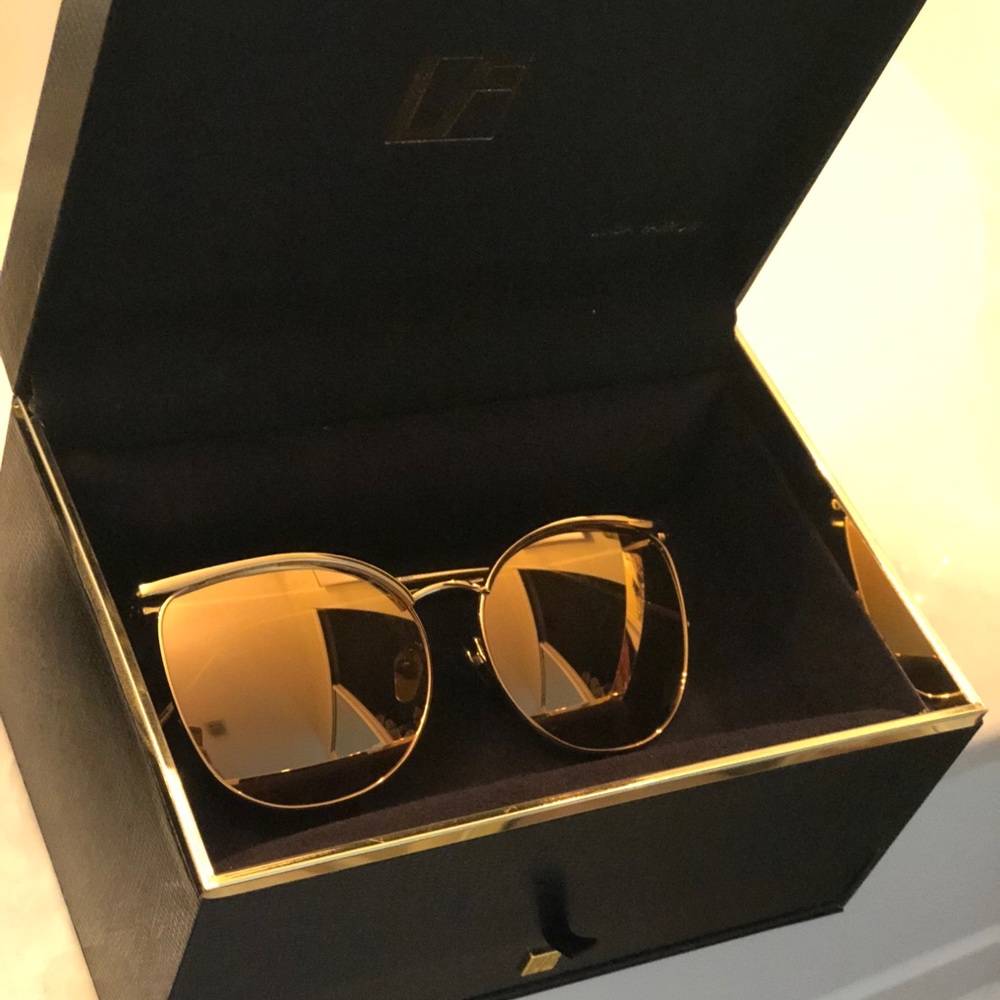 Linda Farrow ✨Gold sunglasses✨